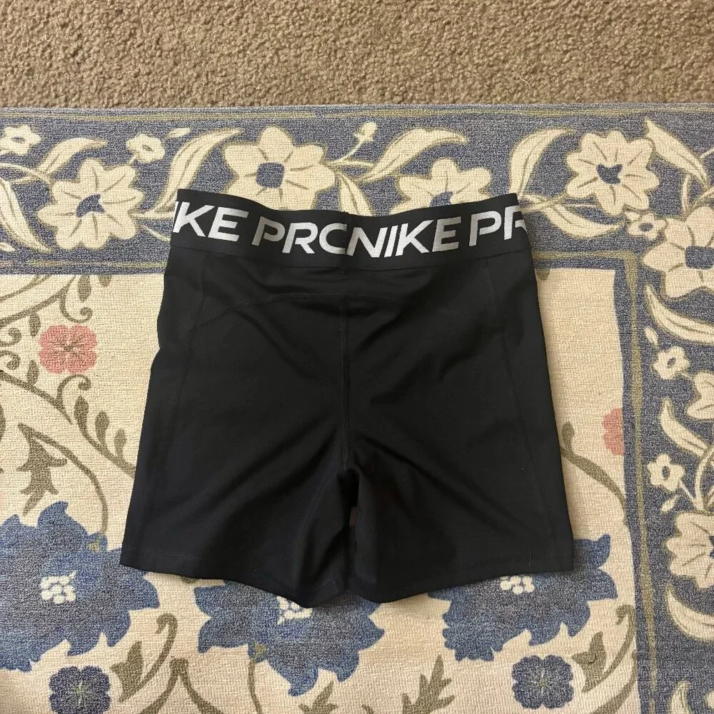 Nike Pro Shorts – Women’s Athletic Dri-Fit Workout Shorts • Size M • Black - Picture 2 of 4